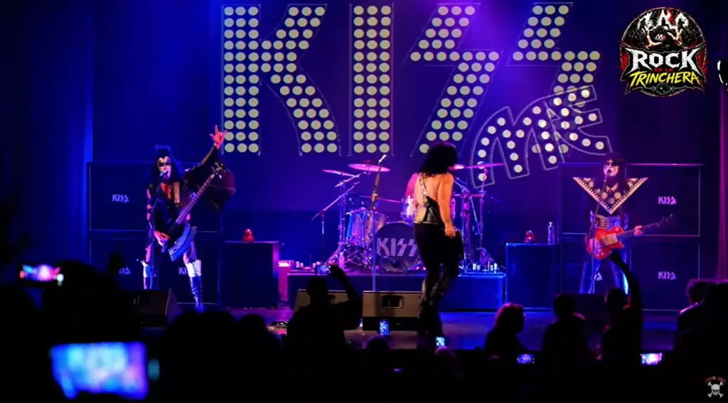 KISSME Mantiene la llama viva !